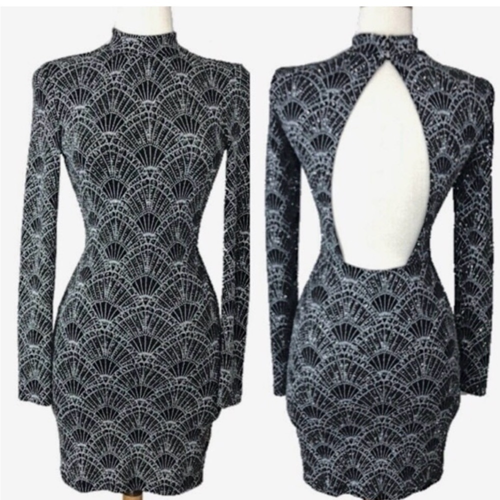 Divided by H&M Women’s Silver and Black Shimmer Long Sleeve size 14